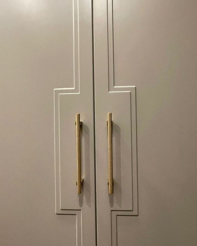 Встроенные распашные шкафы-Встроенный шкаф с распашными дверями «Модель 37»-фото4